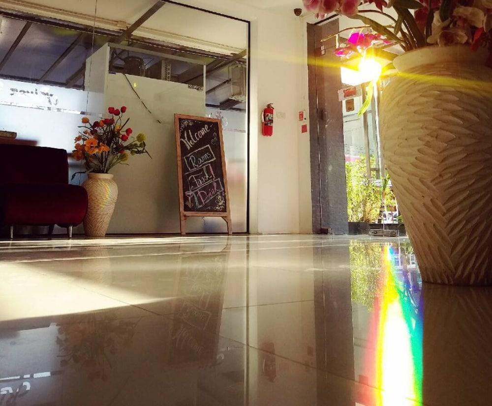 Hotel River View Krabi town